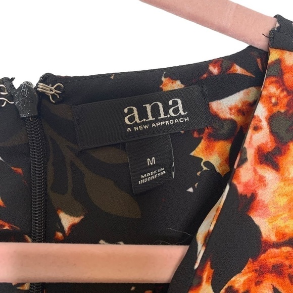 A.N.A Floral Bell Sleeve Wrap Blouse Size Medium - Picture 6 of 12